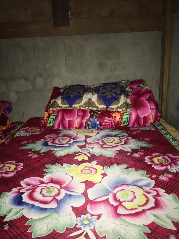Cau May Homestay サパ エクステリア 写真