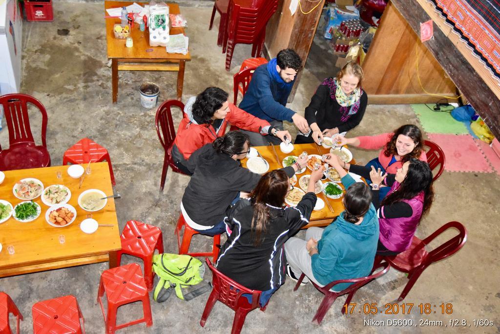 Cau May Homestay サパ エクステリア 写真